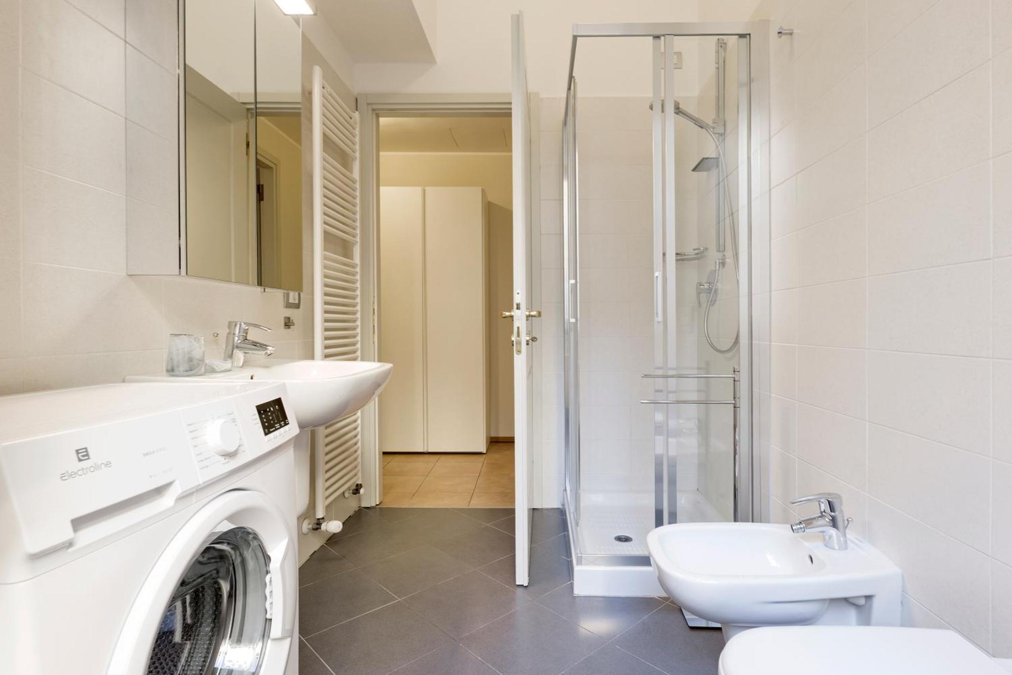 Domus Apartments Como - By Relais Di Giada エクステリア 写真